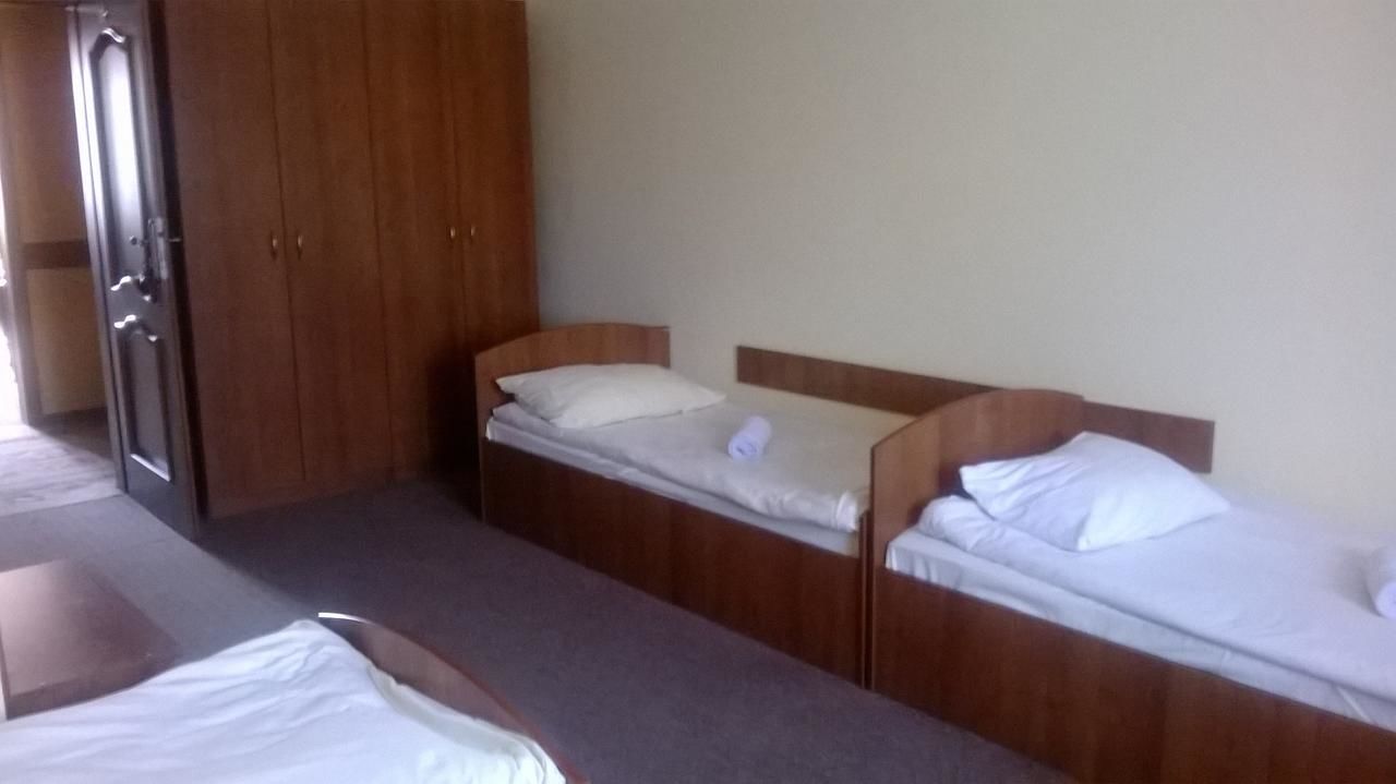Хостелы Hostel Miłosz Grabowiec-13